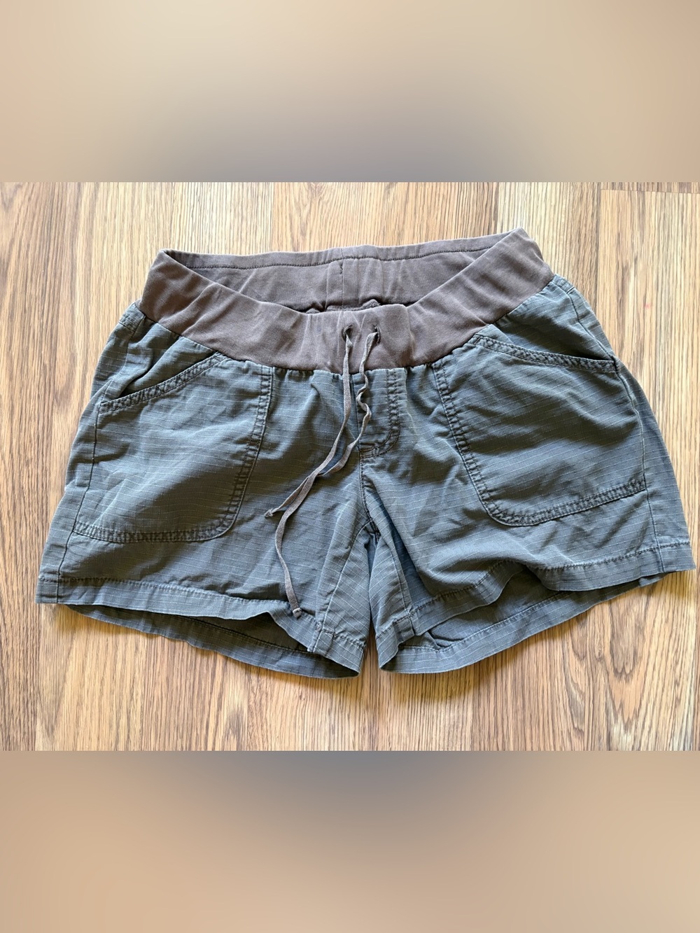 Maternity Shorts in Brown